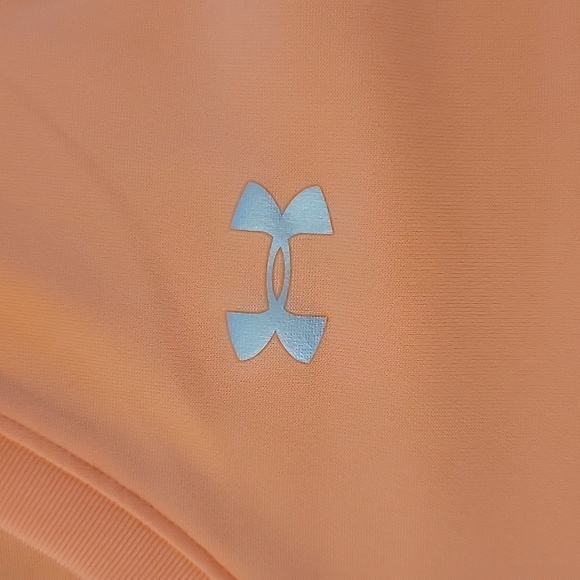 Underarmor  women's pullover top large - Picture 3 of 8